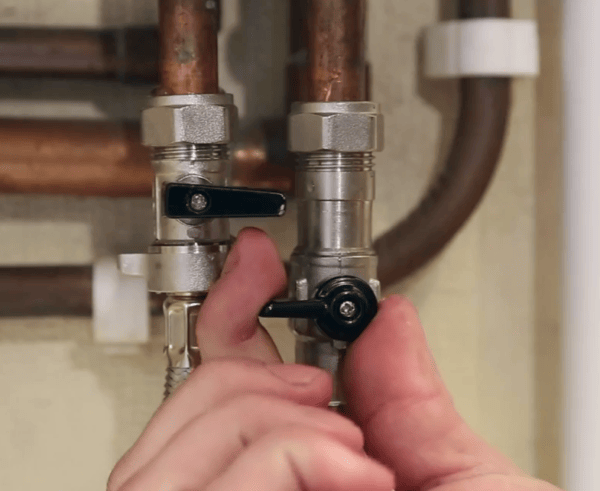 Fill Pressurised Boiler_6_Downstairs Bleed