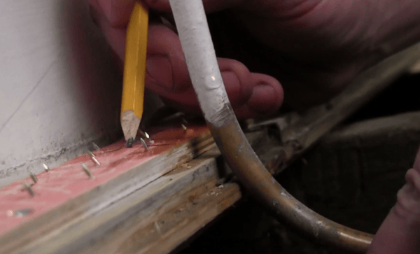 How to Install a Radiator_22_Mark the floor How to Install a Radiator_22_Mark the floor