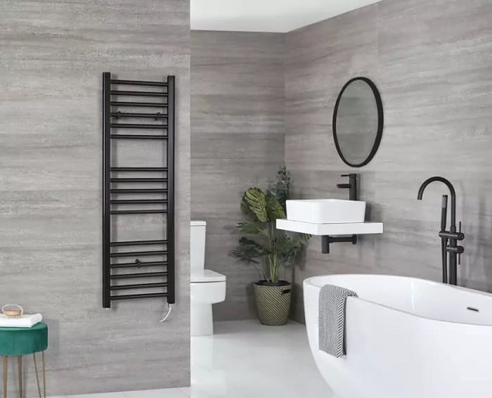 Big outlet towel rail