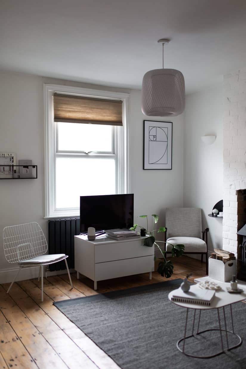 Webp.net-resizeimage (32) Milano Alpha designer radiator in a modern living room.