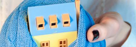 keeping your home warm without central heating blog banner featured image