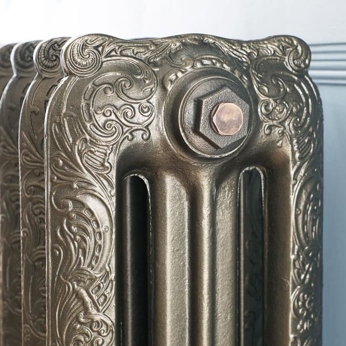 DRCIORAC1_Satin_Valve_2 Close up details of Milano Beatrix ornate cast iron radiator