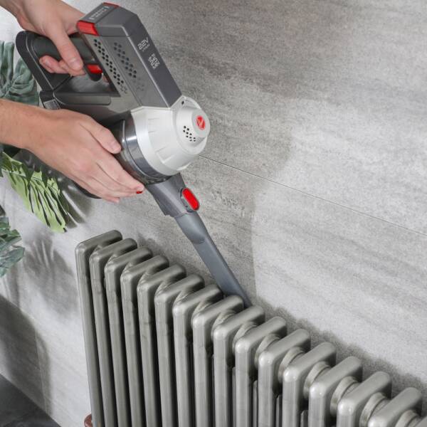 vacuum cleaning radiator