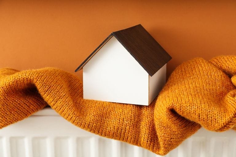 The Warm Homes Plan: What homeowners need to know blog banner