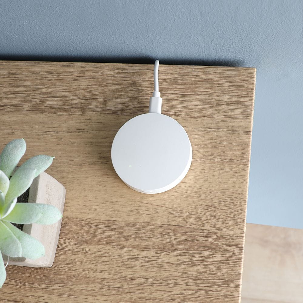 Milano Connect Wi-Fi gateway hub for smart radiator thermostat Milano Connect Wi-Fi gateway hub for smart radiator thermostat